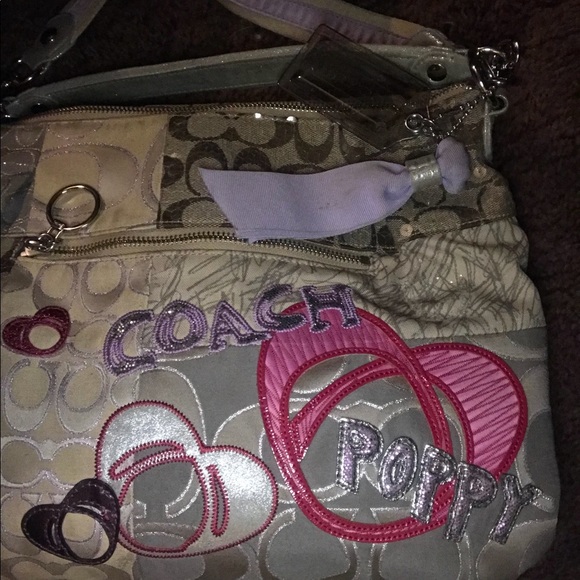 Coach Poppy Collection - Picture 2 of 8